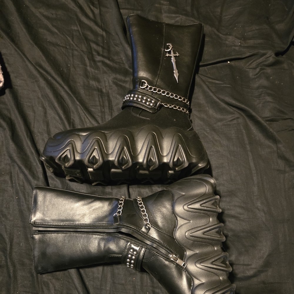 Lamoda boots
